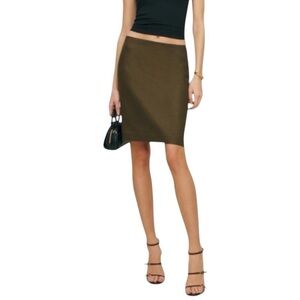 NWT Reformation Rena low-waisted linen skirt in olive color size 6